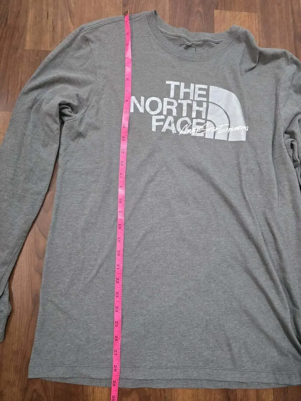 The North Face Graphic T-Shirt Mens Large Gray Excellent Long Sleeve Outdoor